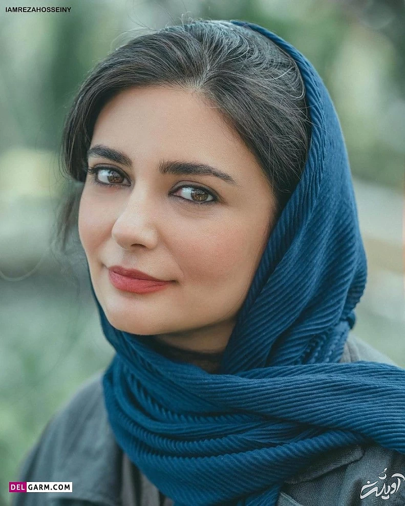 عرض اندام لیندا کیانی بدون مانتو / حدس میزنی چند کیلو باشه ؟